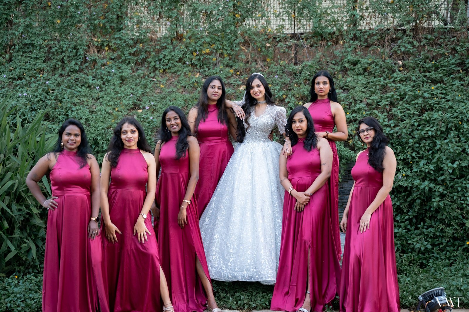 How to Plan Family Group Photos Without Delaying Your Wedding Timeline