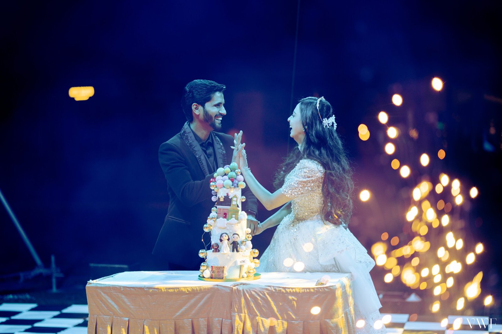 Night Wedding Photography Guide: Lighting Tips for Beautiful Evening Photos